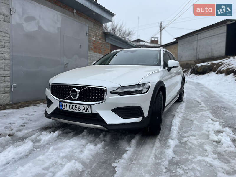 Volvo V60 2019