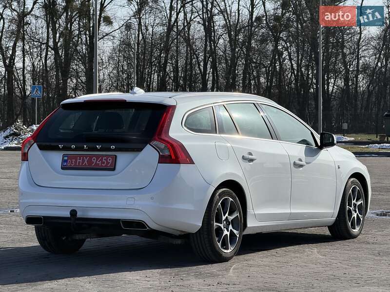 Универсал Volvo V60 2015 в Бродах фото 15 Универсал Volvo V60 2015 в Бродах