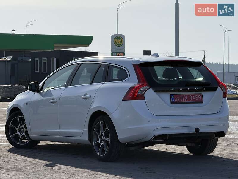 Универсал Volvo V60 2015 в Бродах фото 21 Универсал Volvo V60 2015 в Бродах