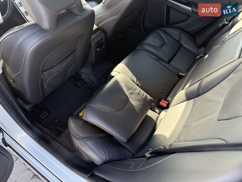 Универсал Volvo V60 2015 в Бродах фото 74 Универсал Volvo V60 2015 в Бродах