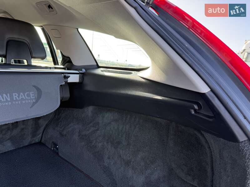 Универсал Volvo V60 2015 в Бродах фото 82 Универсал Volvo V60 2015 в Бродах