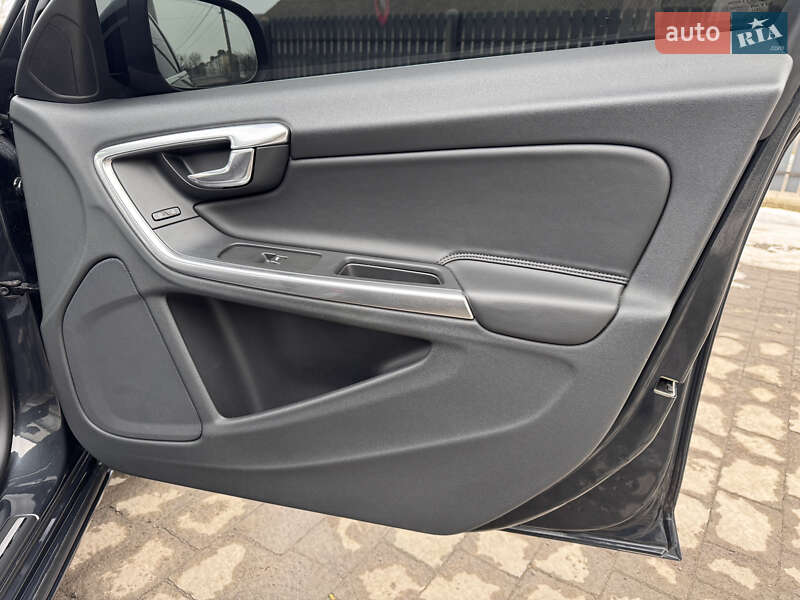 Універсал Volvo V60 2014 в Івано-Франківську фото 45 Універсал Volvo V60 2014 в Івано-Франківську