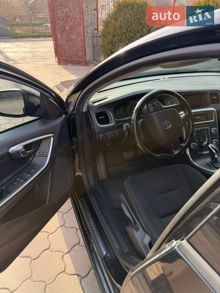 Универсал Volvo V60 2015 в Стрые