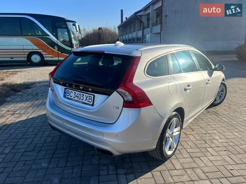 Универсал Volvo V60 2014 в Львове