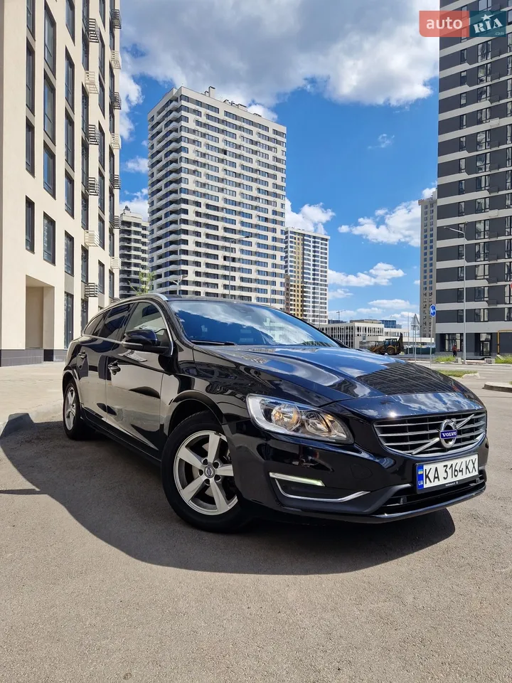 2015 Volvo V60 - мініатюра 18