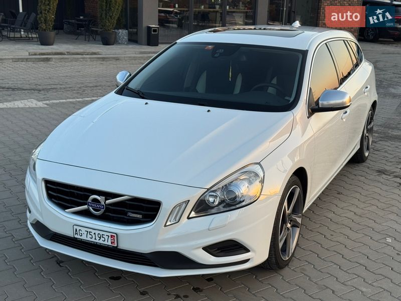 Универсал Volvo V60 2011 в Луцке