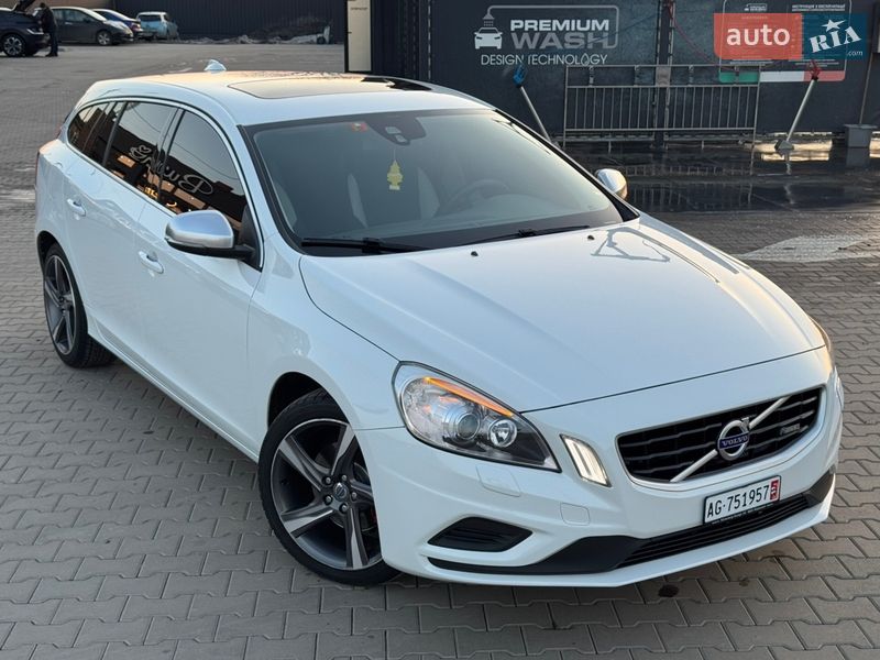 Универсал Volvo V60 2011 в Луцке