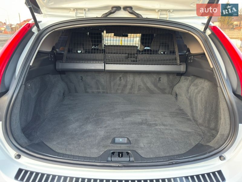 Универсал Volvo V60 2011 в Луцке
