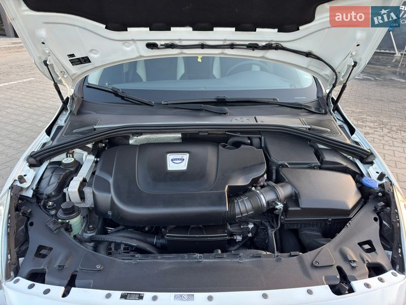 Универсал Volvo V60 2011 в Луцке