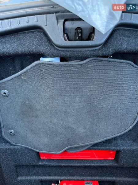 Универсал Volvo V60 2011 в Хмельницком