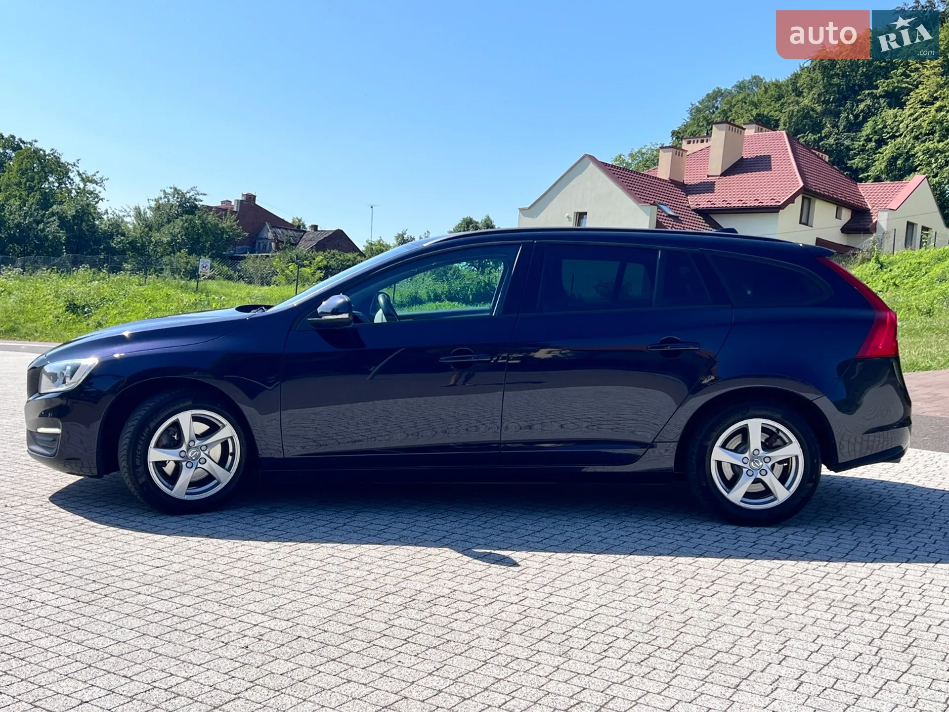 2016 Volvo V60 - мініатюра 8