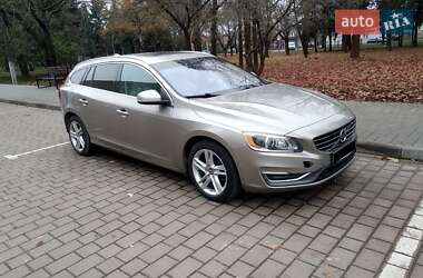 Универсал Volvo V60 2013 в Луцке