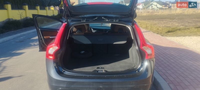 Універсал Volvo V60 2014 в Львові фото 29 Універсал Volvo V60 2014 в Львові