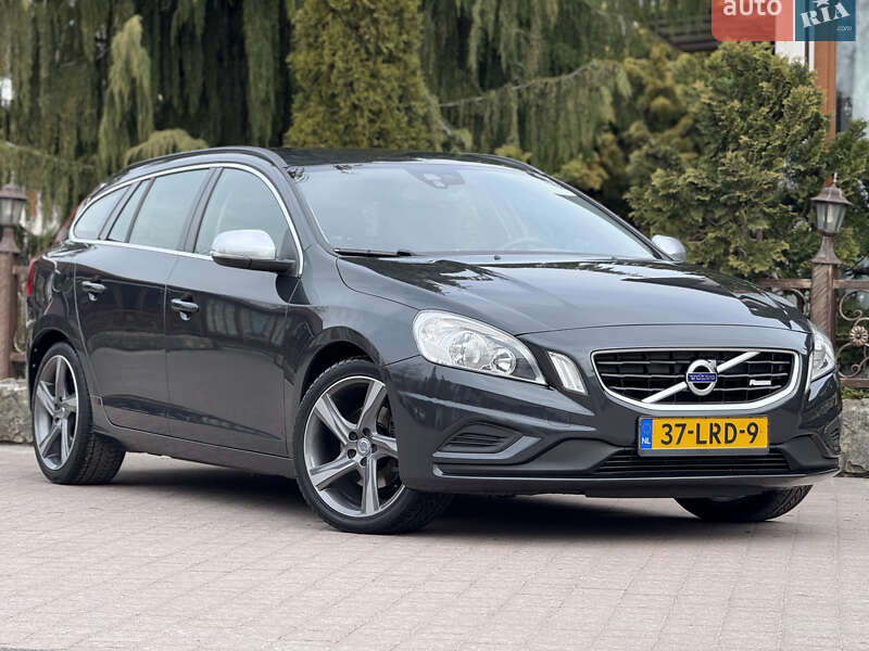 Універсал Volvo V60 2012 в Стрию