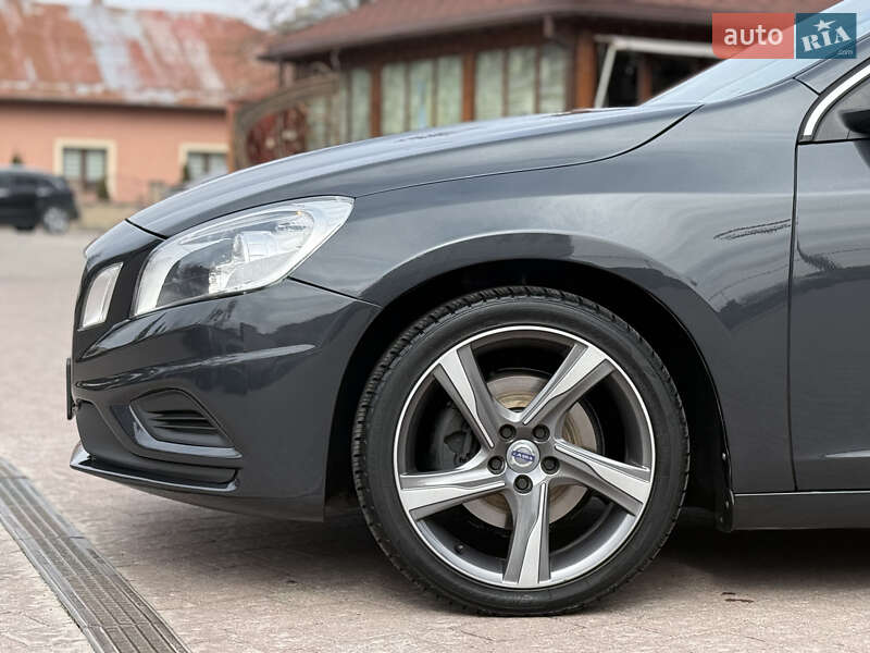 Універсал Volvo V60 2012 в Стрию