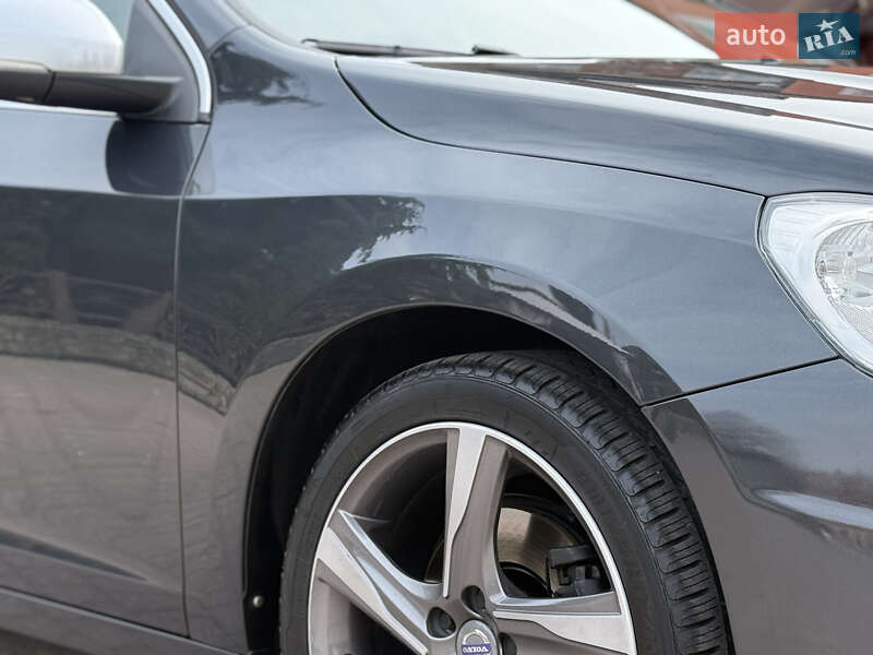 Універсал Volvo V60 2012 в Стрию