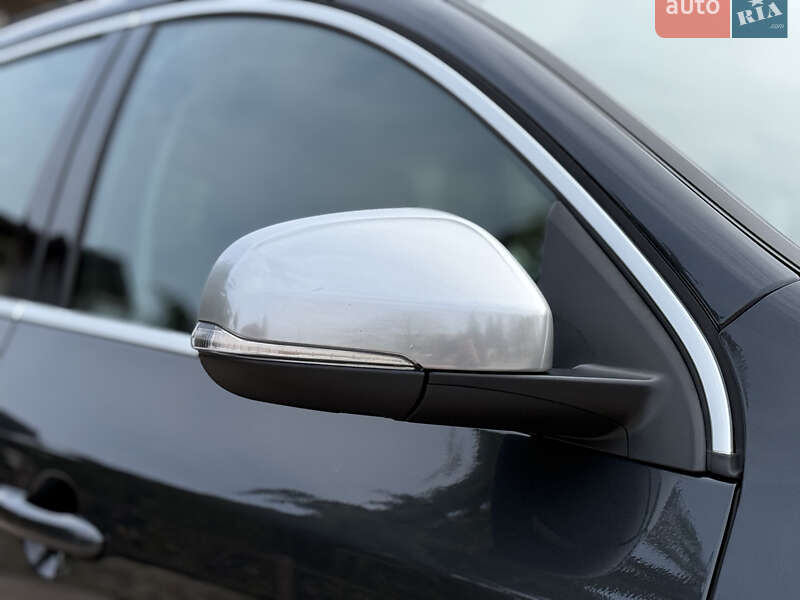 Універсал Volvo V60 2012 в Стрию