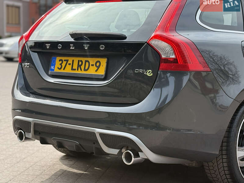 Універсал Volvo V60 2012 в Стрию
