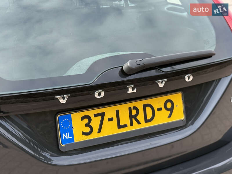 Універсал Volvo V60 2012 в Стрию