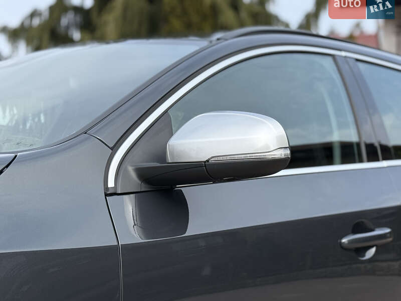 Універсал Volvo V60 2012 в Стрию