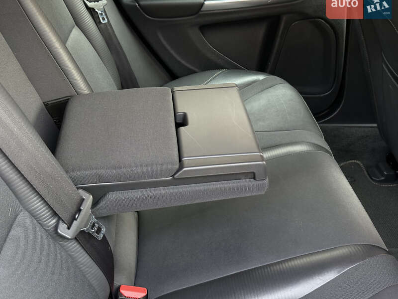 Універсал Volvo V60 2012 в Стрию