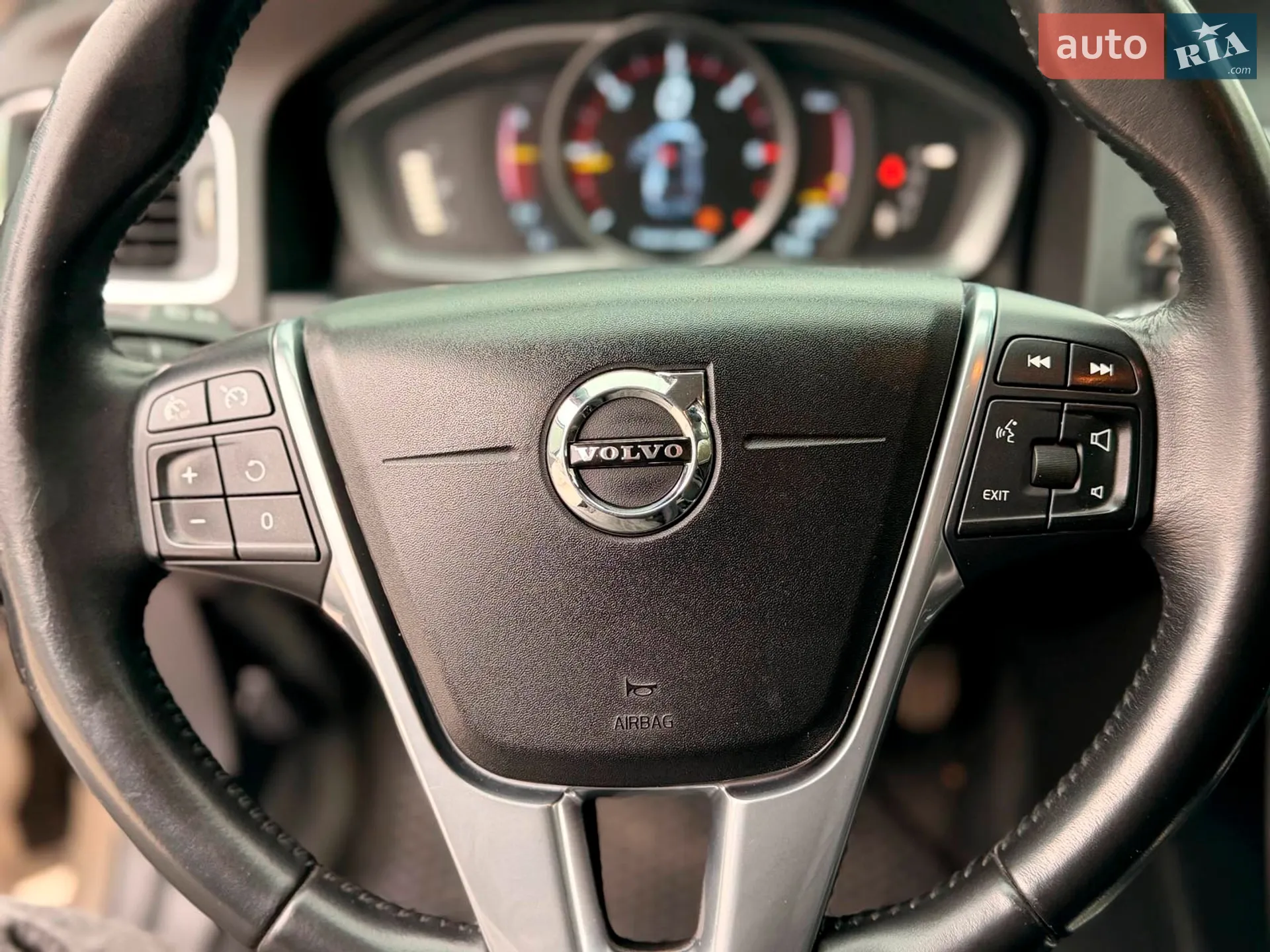 2015 Volvo V60 - мініатюра 28