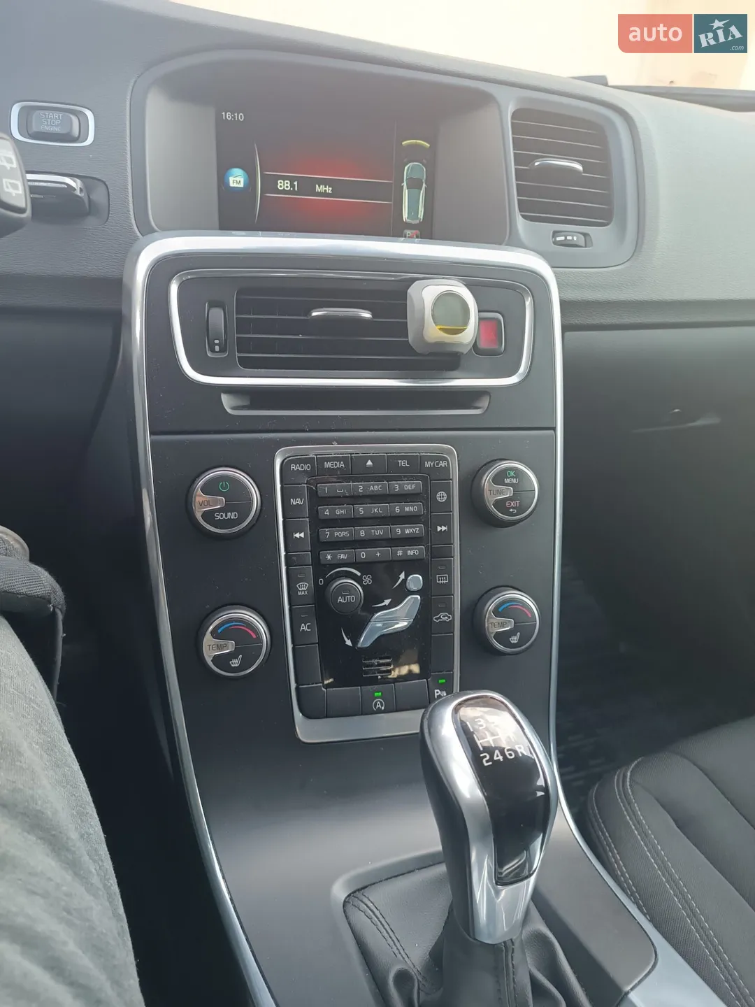 2016 Volvo V60 - мініатюра 21