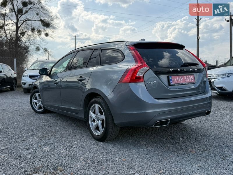 Универсал Volvo V60 2016 в Ровно