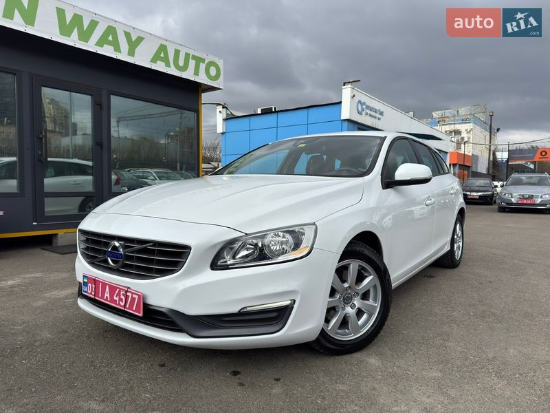 Универсал Volvo V60 2013 в Киеве фото 16 Универсал Volvo V60 2013 в Киеве