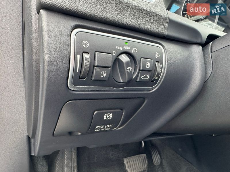 Универсал Volvo V60 2013 в Киеве фото 52 Универсал Volvo V60 2013 в Киеве