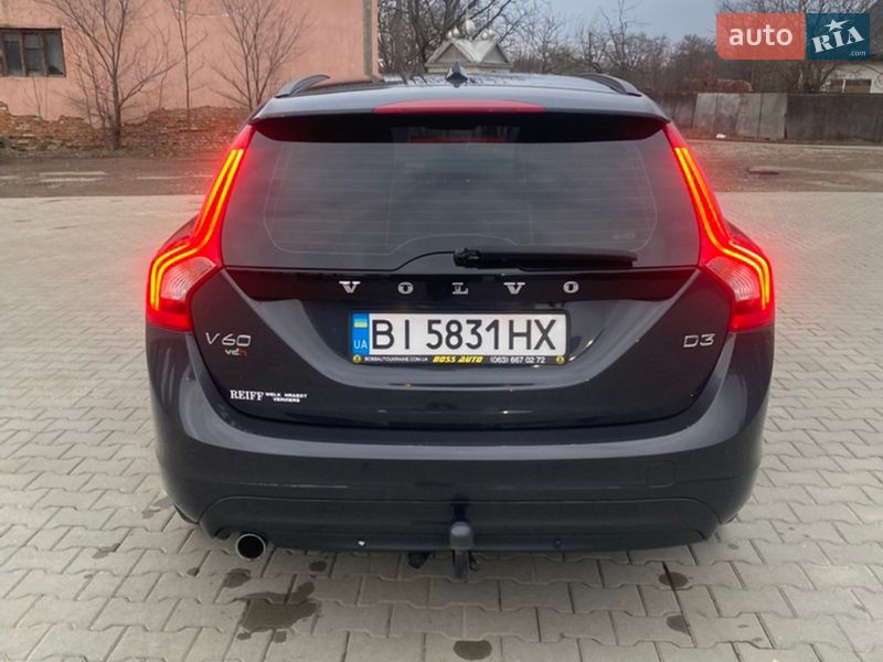 Универсал Volvo V60 2014 в Косове