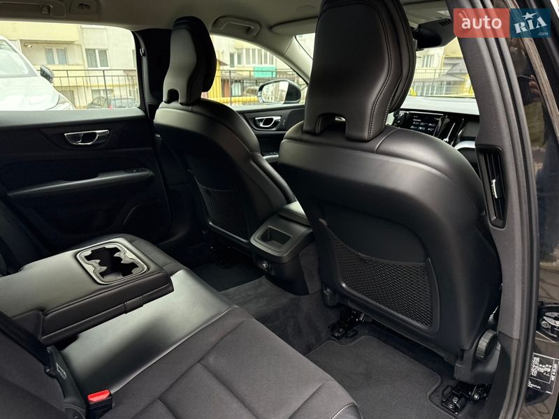 Универсал Volvo V60 2020 в Тернополе фото 77 Универсал Volvo V60 2020 в Тернополе