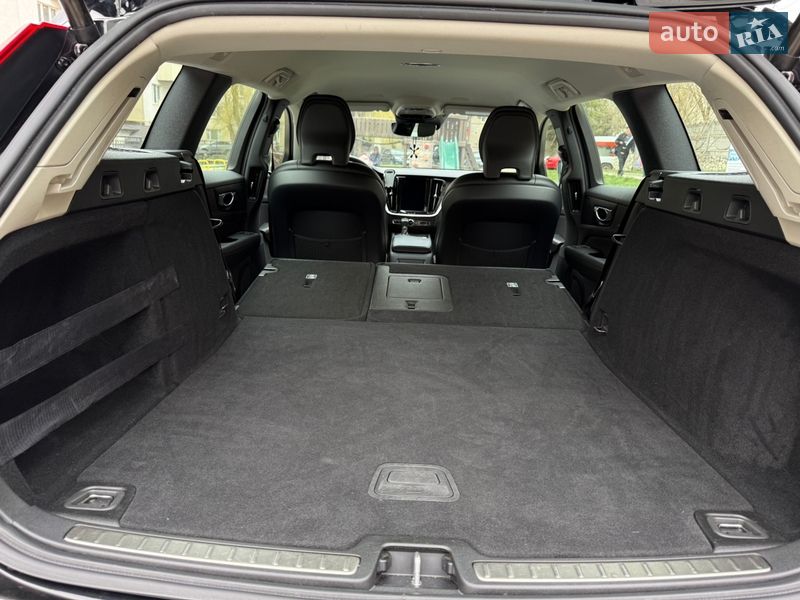 Универсал Volvo V60 2020 в Тернополе фото 89 Универсал Volvo V60 2020 в Тернополе