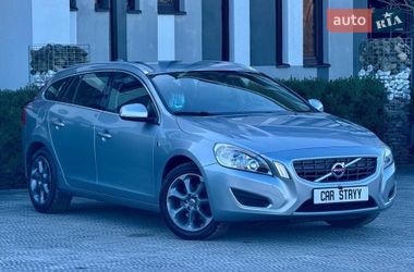 Універсал Volvo V60 2012 в Стрию