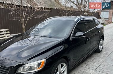 Універсал Volvo V60 2014 в Черняхові