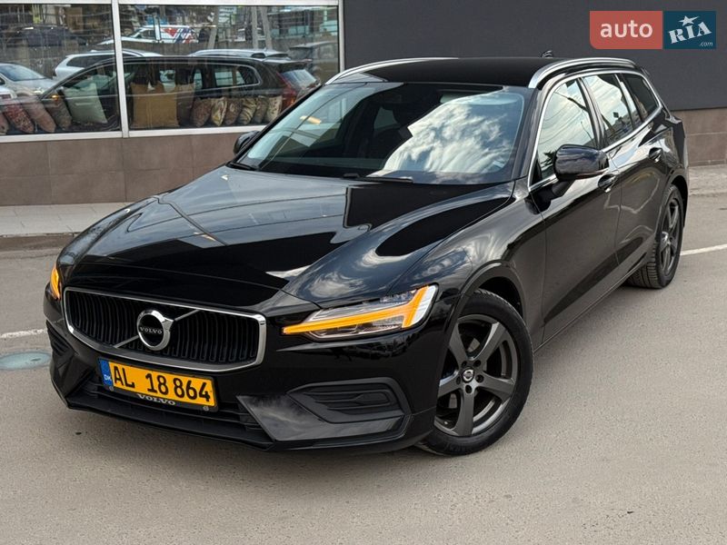 Універсал Volvo V60 2019 в Тернополі