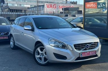 Універсал Volvo V60 2011 в Києві