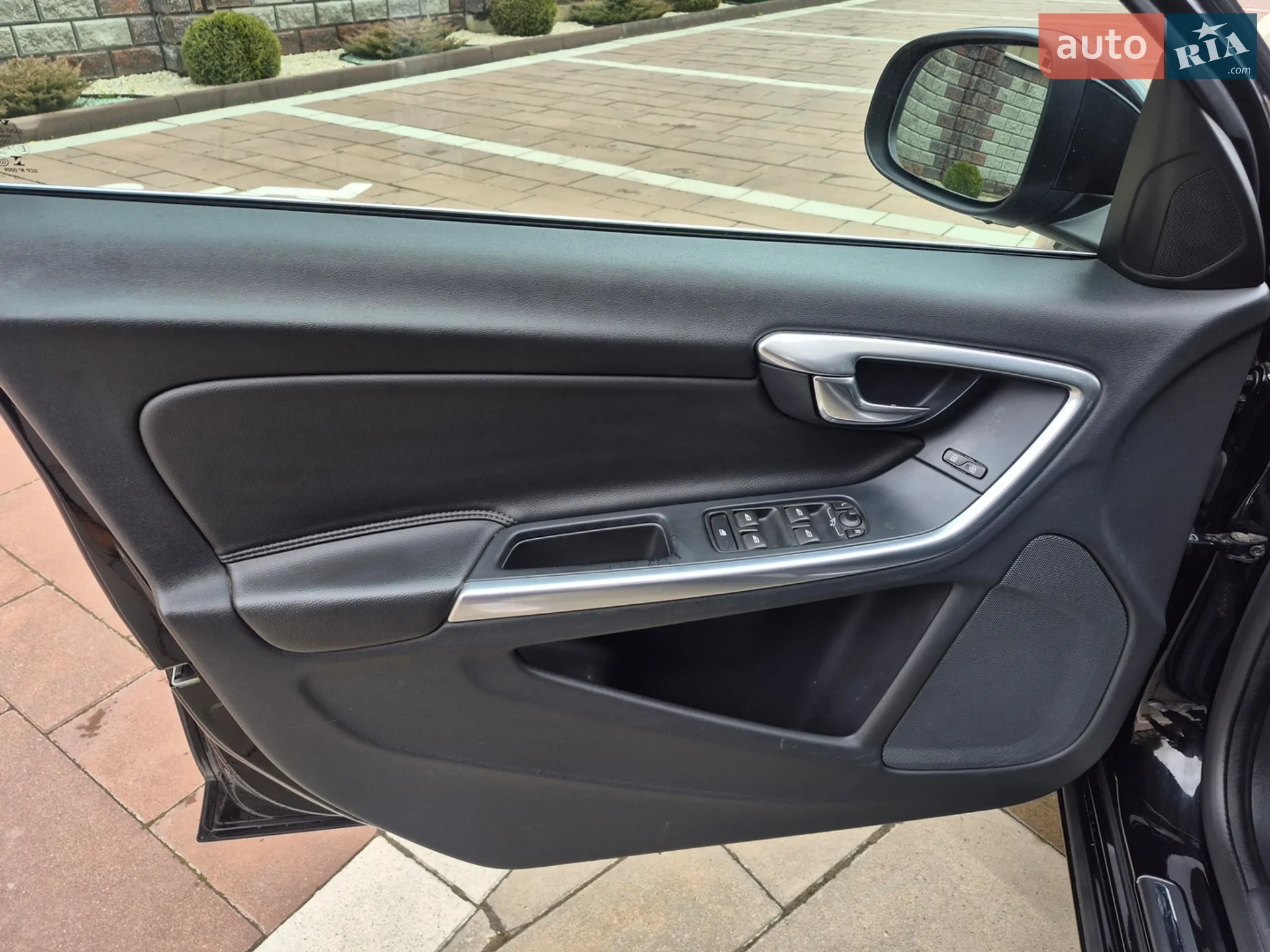 2015 Volvo V60 - мініатюра 26