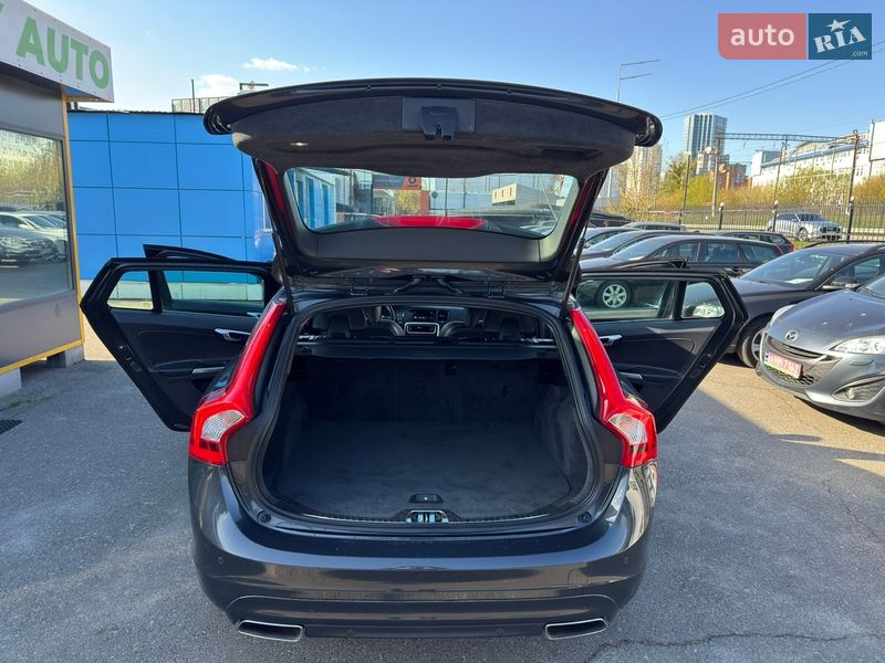 Універсал Volvo V60 2014 в Києві
