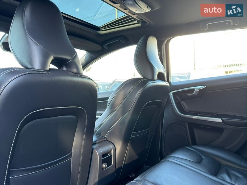 Універсал Volvo V60 2014 в Києві