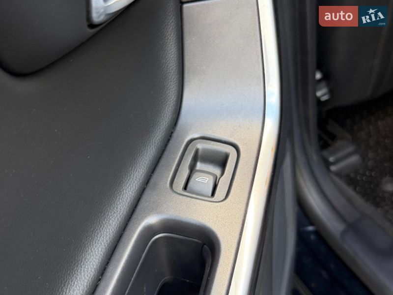 Універсал Volvo V60 2014 в Щасливе