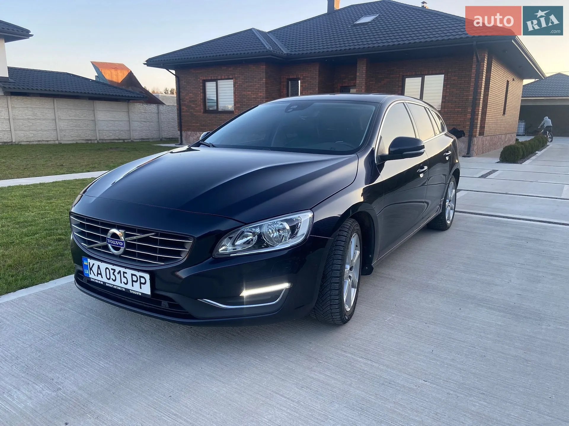 2017 Volvo V60 - мініатюра 4