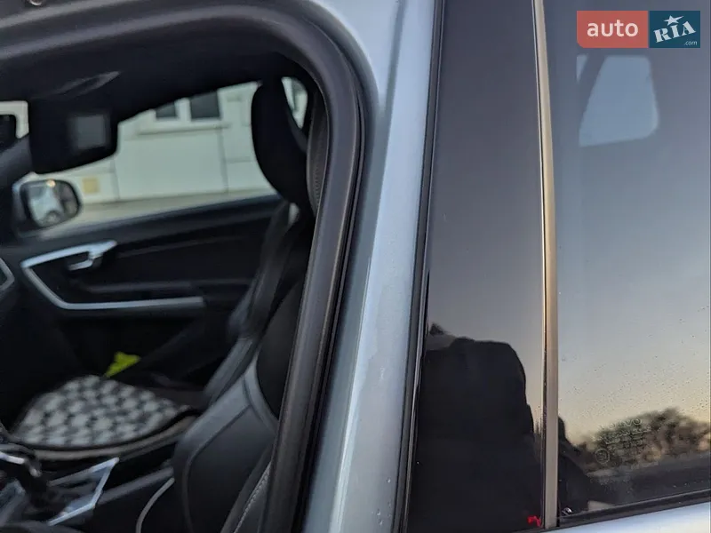 Volvo V60 2014 VIN YV1GWAA50F1224512 фото оголошення 40 з 126