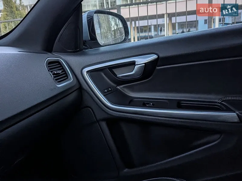 Volvo V60 2014 VIN YV1GWAA50F1224512 фото оголошення 66 з 126