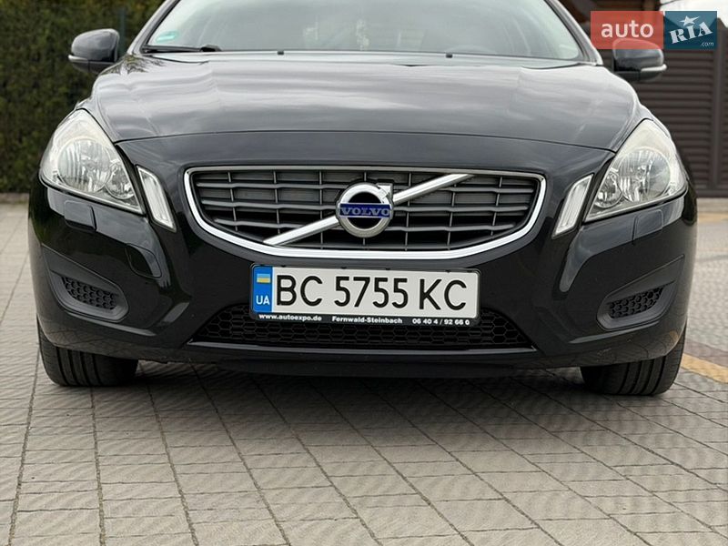 Volvo V60 2011