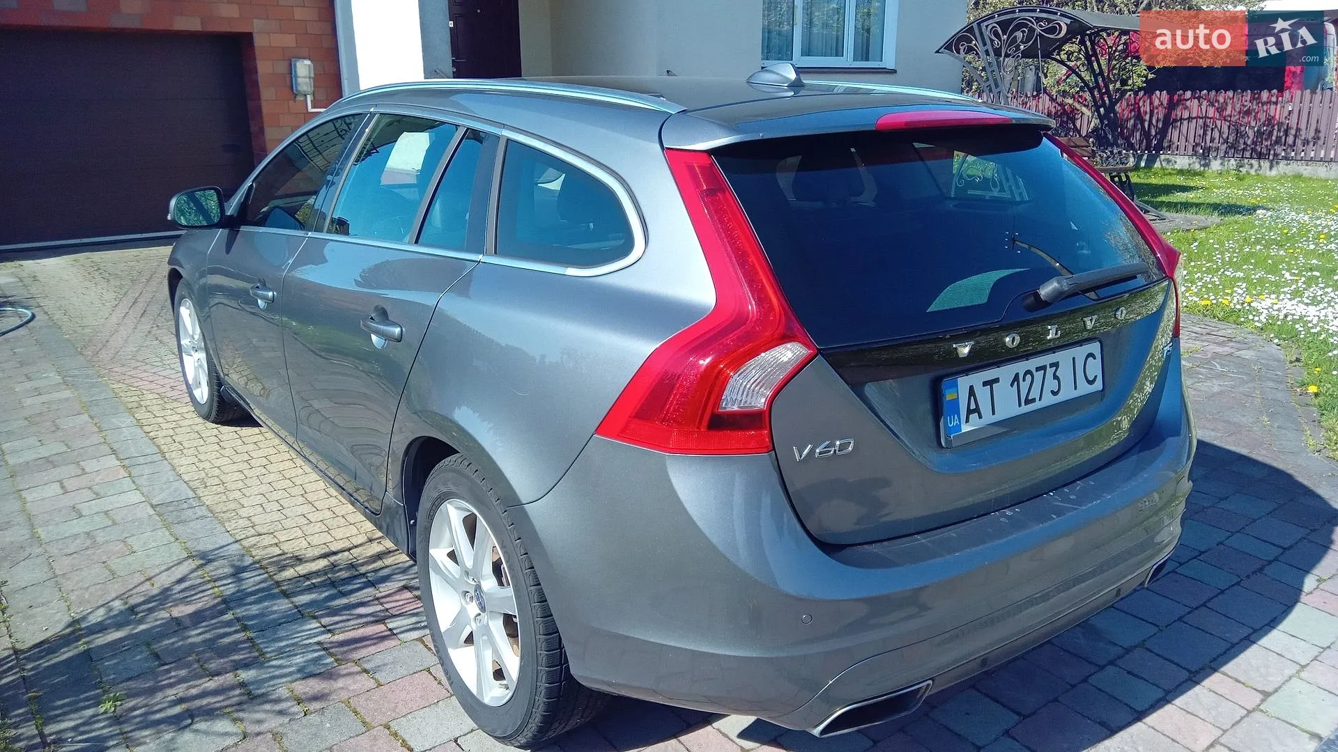 2015 Volvo V60 - мініатюра 2