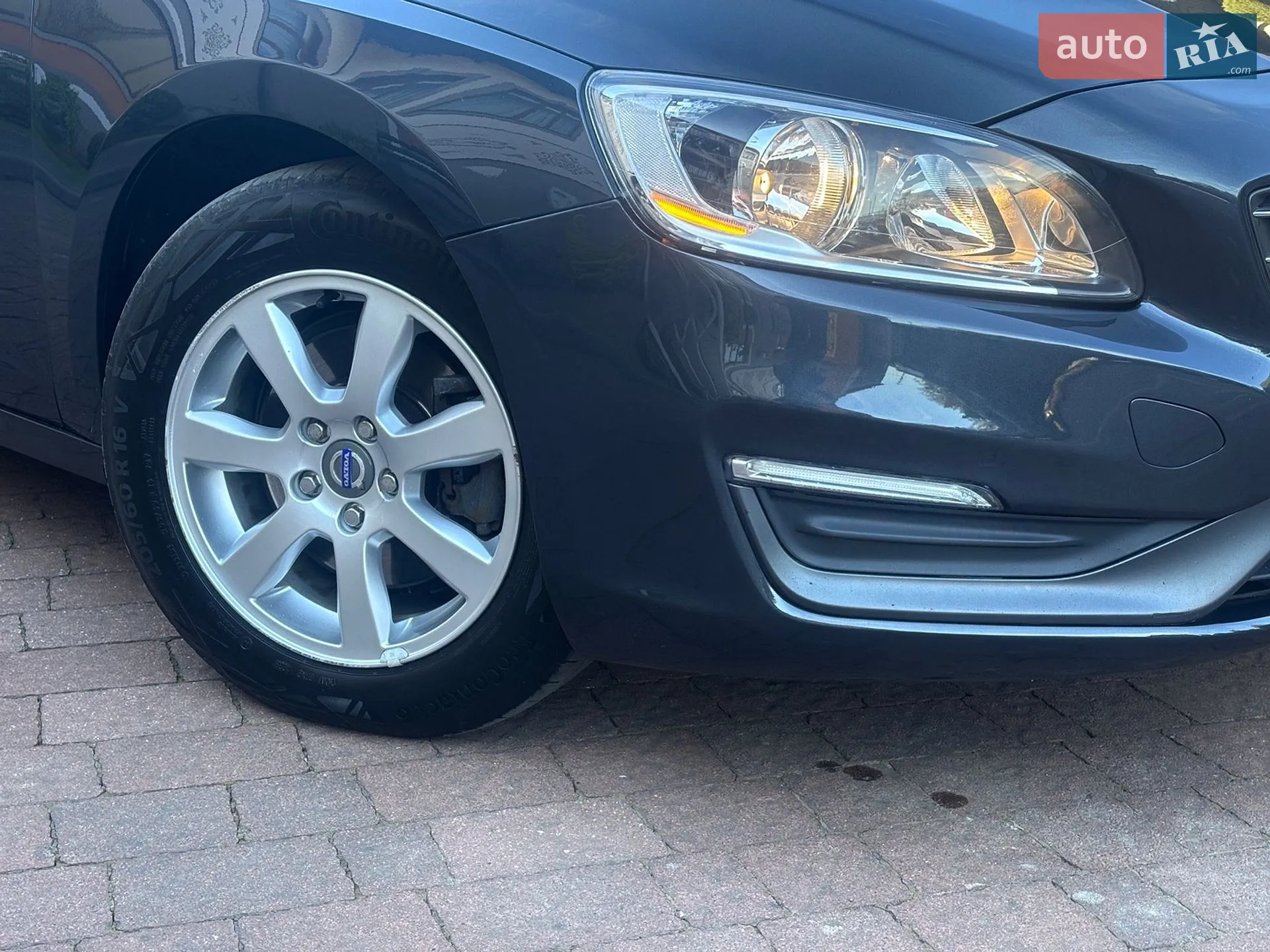 2015 Volvo V60 - мініатюра 12