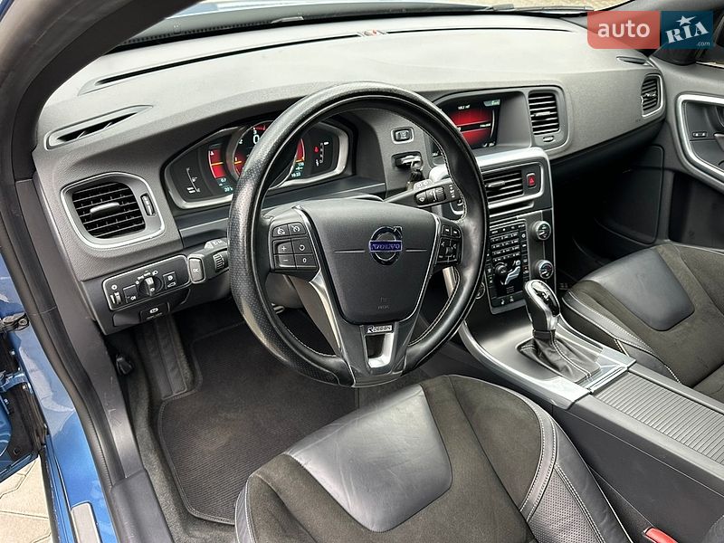 Универсал Volvo V60 2013 в Луцке