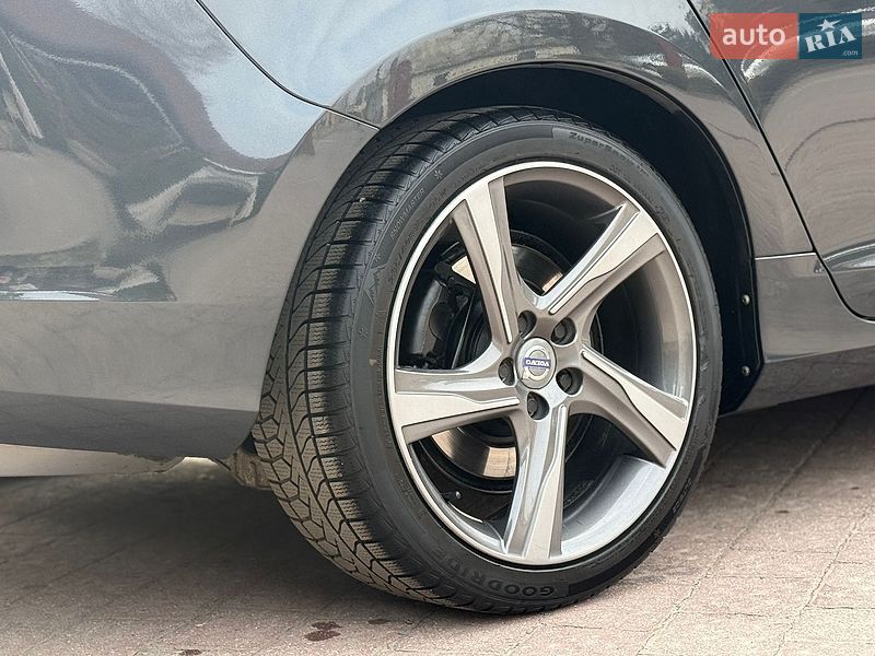 Универсал Volvo V60 2012 в Стрые