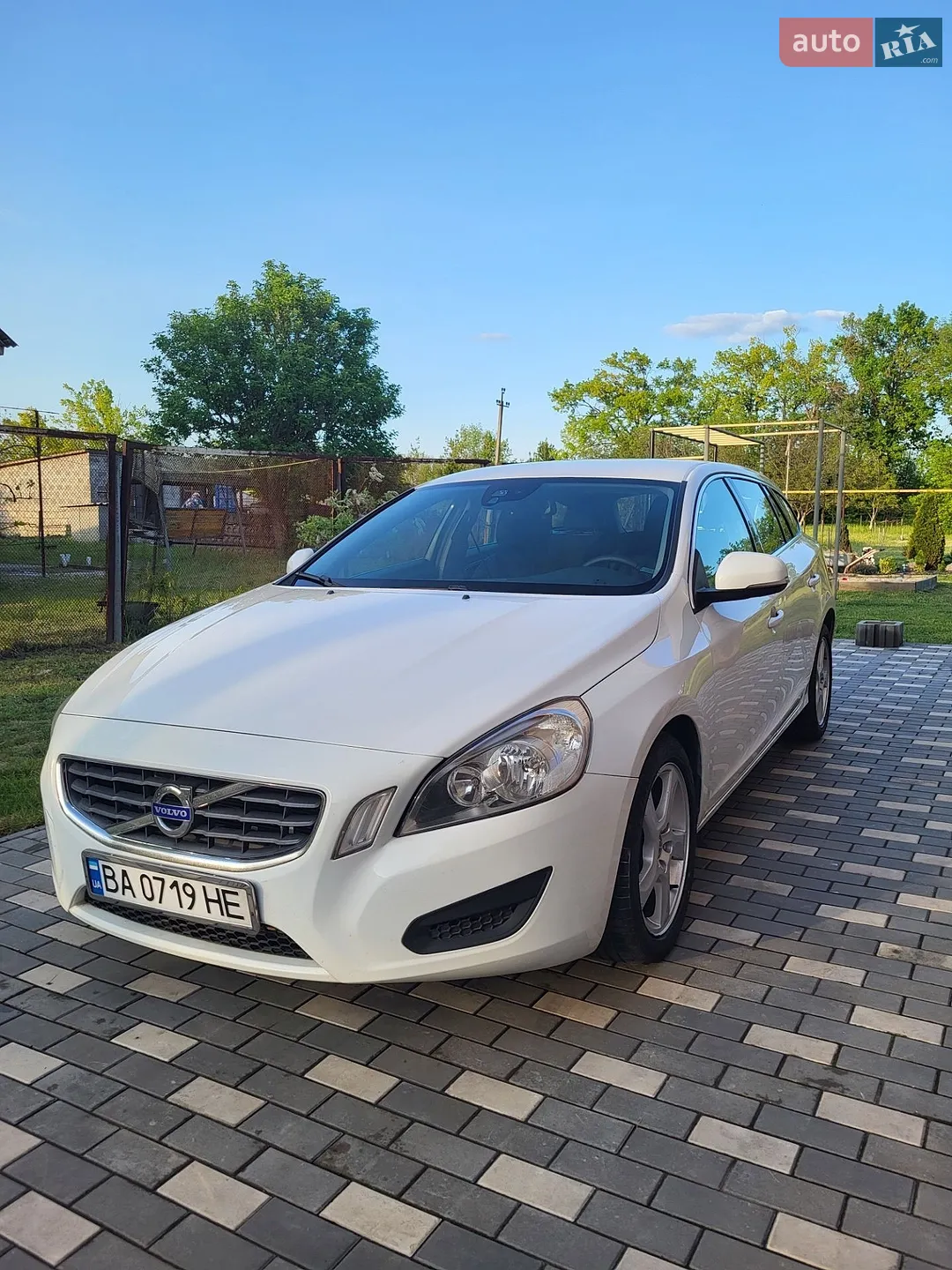 2011 Volvo V60 - фото 1